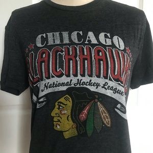 Chicago Blackhawks Hockey T-shirt Size Medium